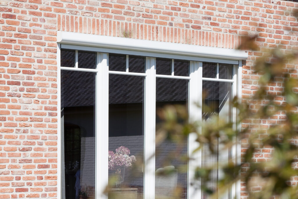 Zipscreen